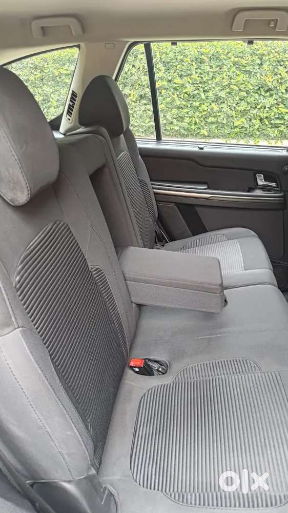 Automatic Tata Hexa 2017