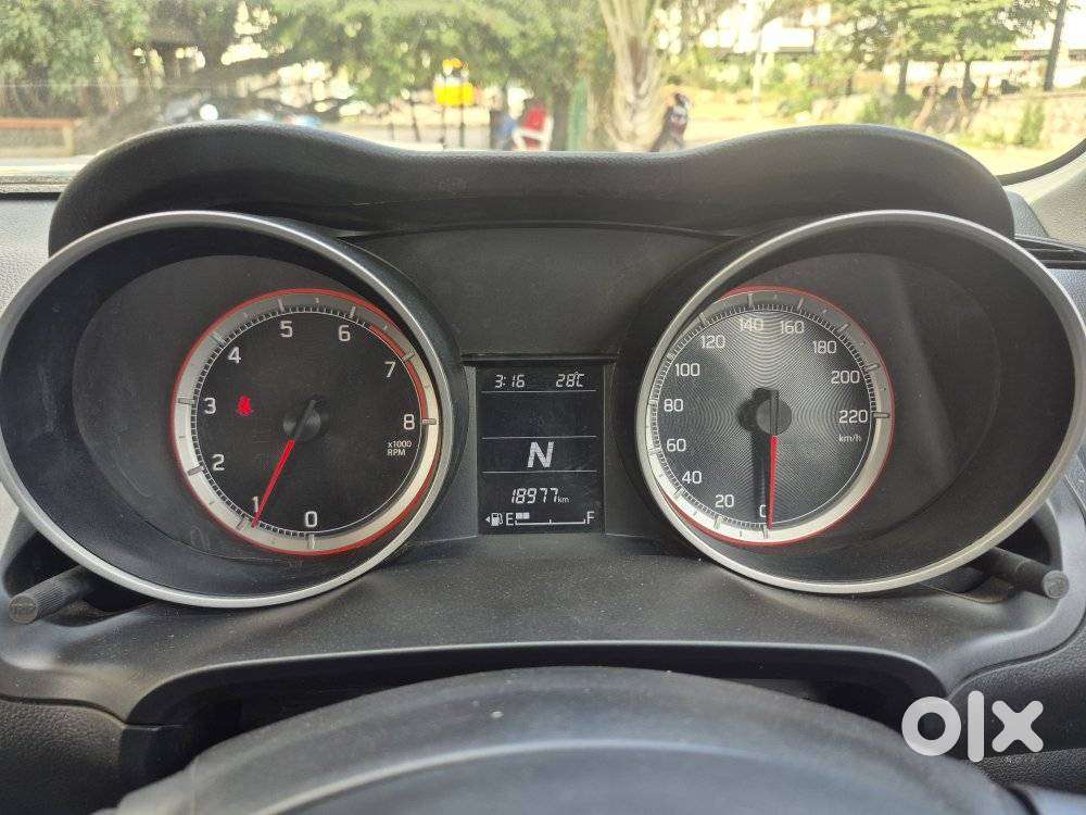 Maruti Suzuki Swift Vxi Ags, 2023, Petrol