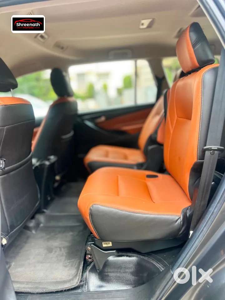 Toyota Innova Crysta [2020-ongoing] 2.4 Gx At 8 Str, 2021, Diesel