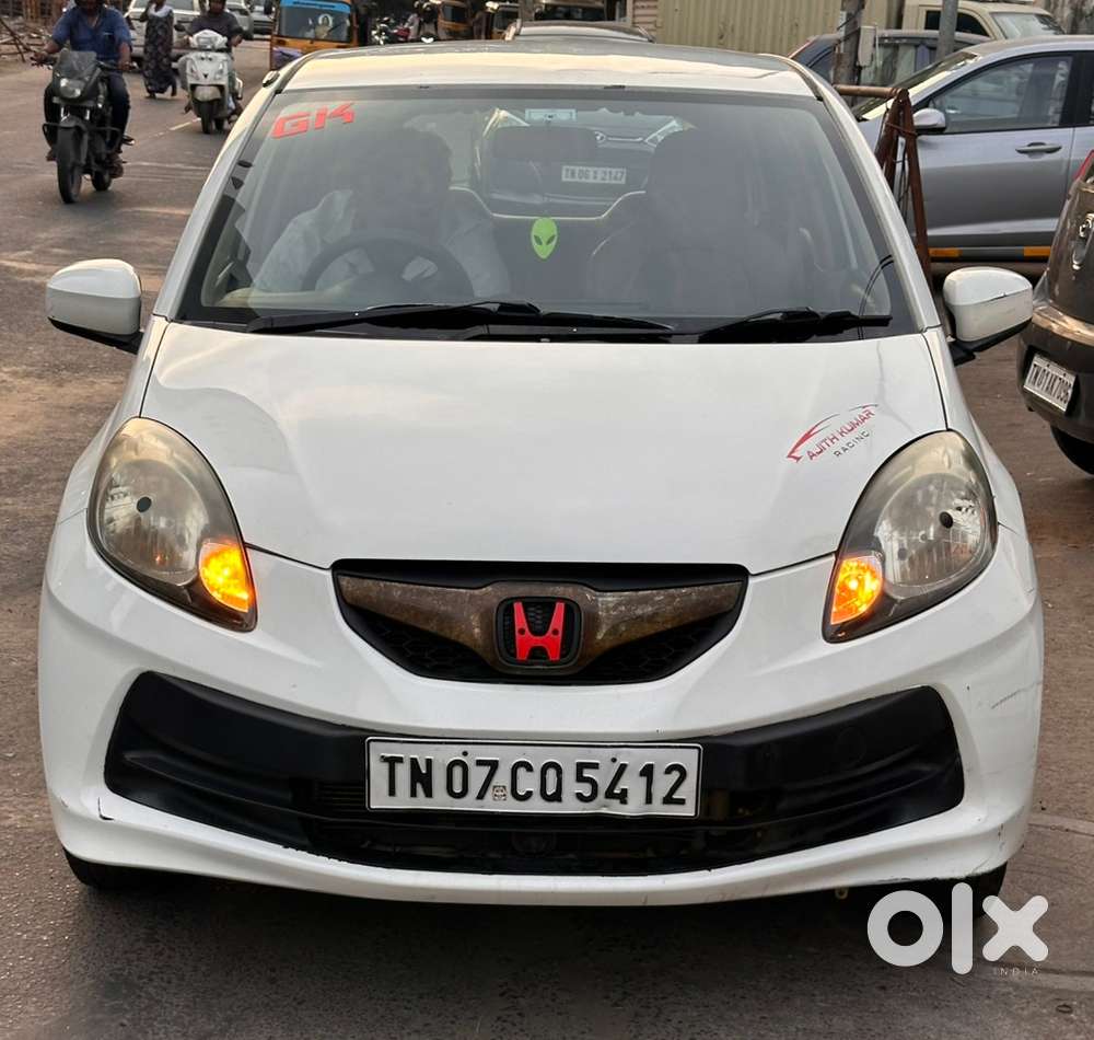 Honda Brio Petrol 2013
