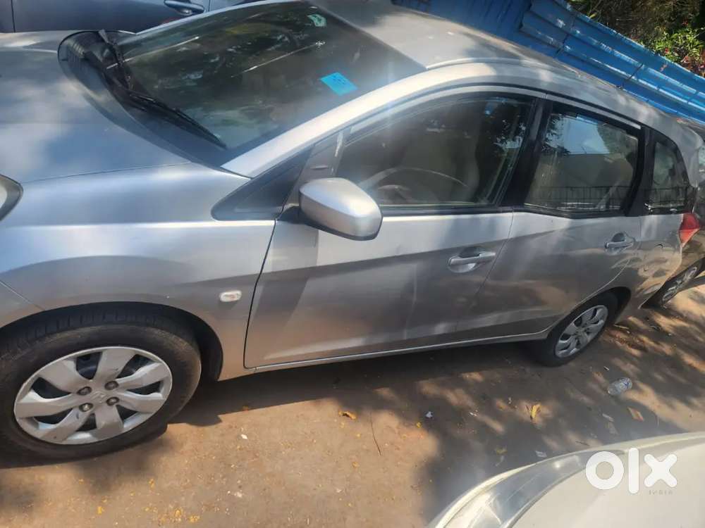 Honda Mobilio 2015