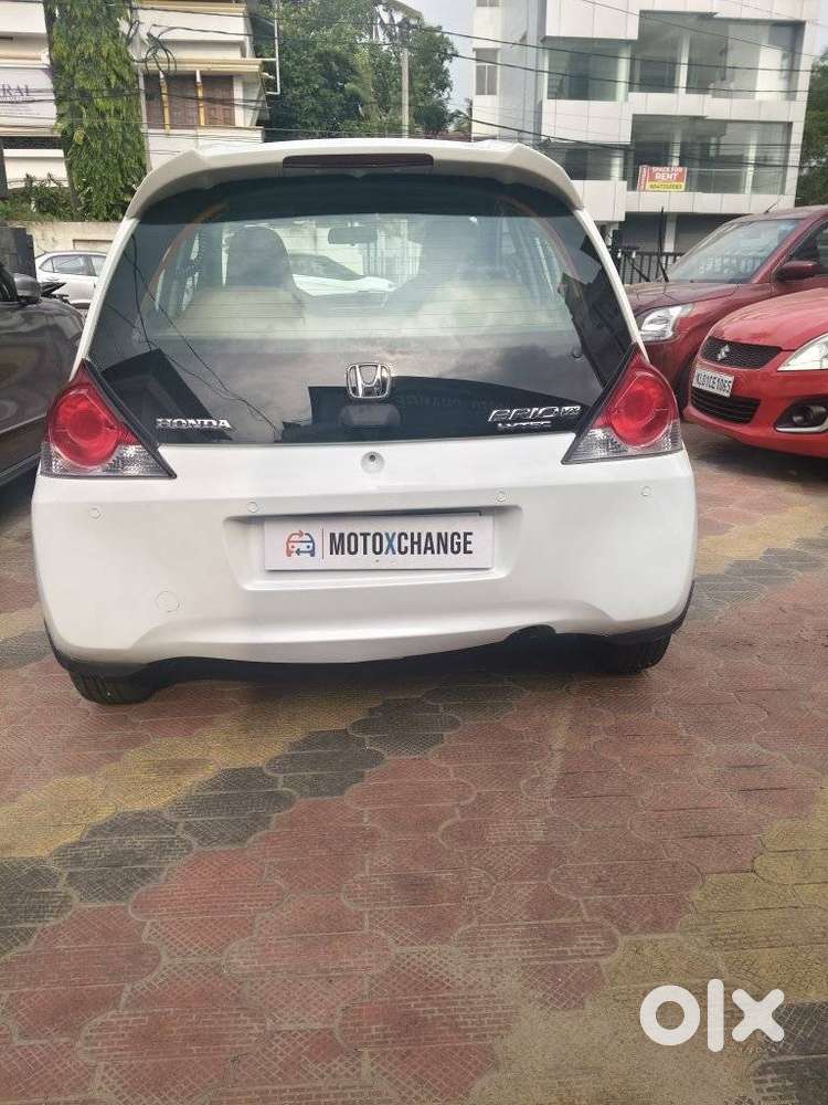 Honda Brio Vx Mt, 2017, Petrol