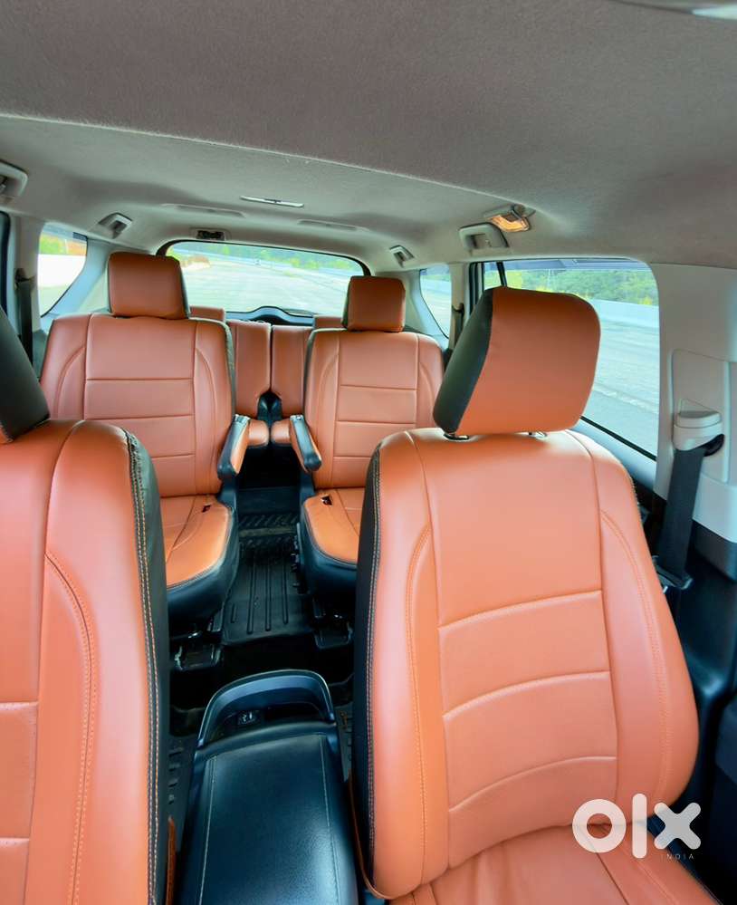 Toyota Innova Crysta 2019