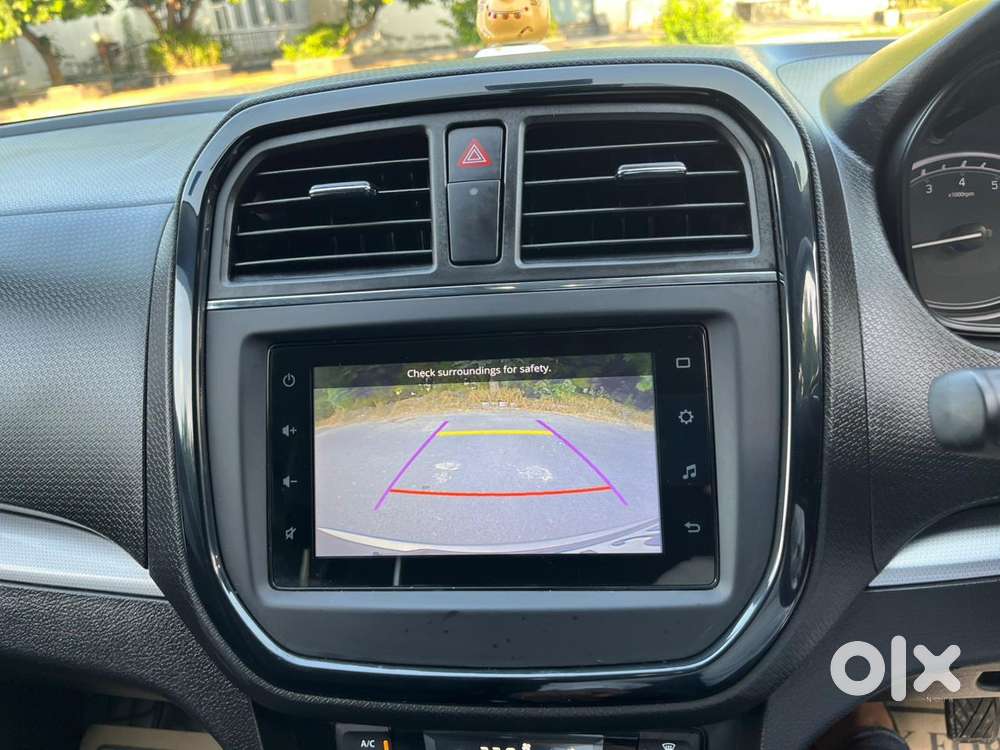 Maruti Suzuki Brezza 1.5 Zxi Plus Smart Hybrid, 2021, Petrol