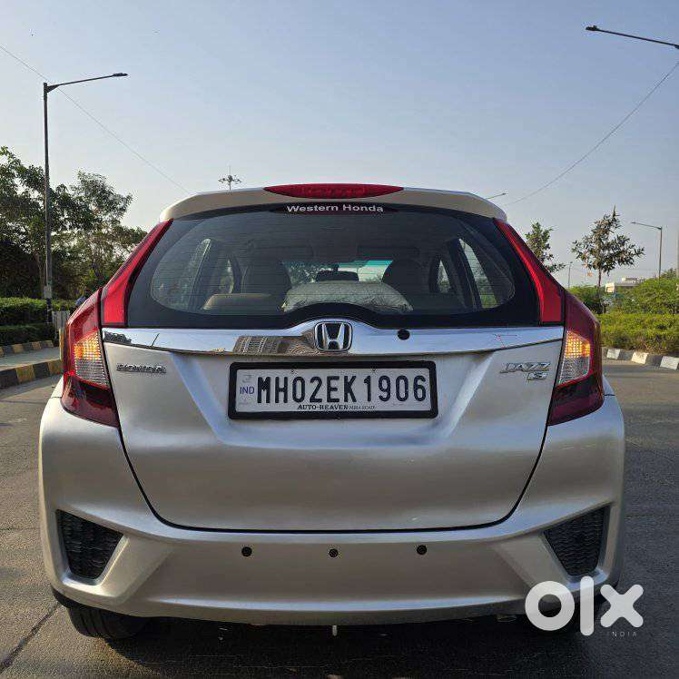 Honda Jazz S Mt I-vtec, 2016, Cng & Hybrids