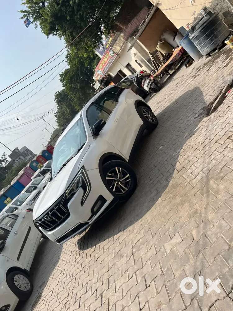 Mahindra Xuv700 Diesel 2023