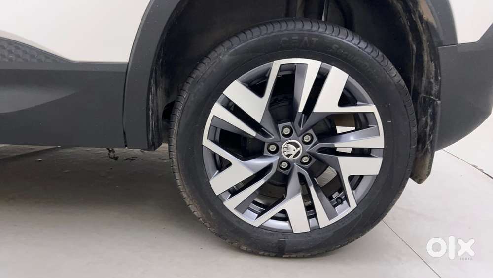 Skoda Kylaq Prestige At, 2026, Petrol