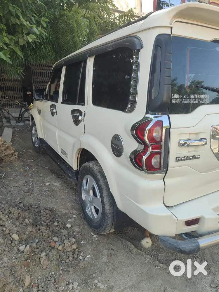 Mahindra Scorpio 2017 डीज़ल