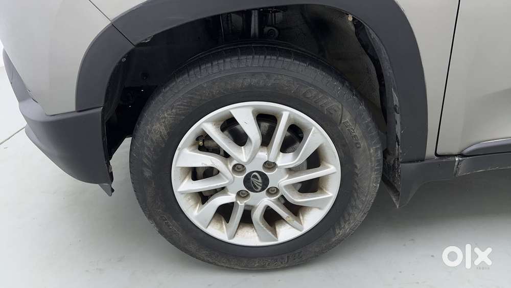 Mahindra Kuv 100 2016-2017 Mfalcon G80 K6, 2017, Petrol