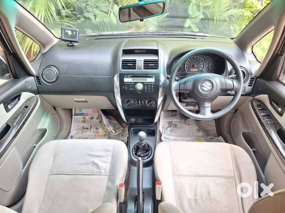 Maruti Suzuki Sx4 Vxi Bsiv, 2014, Petrol