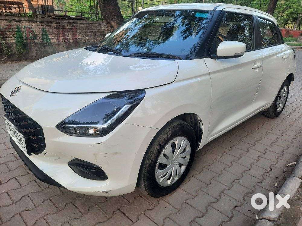 Maruti Suzuki Swift Vxi Ags, 2025, Petrol