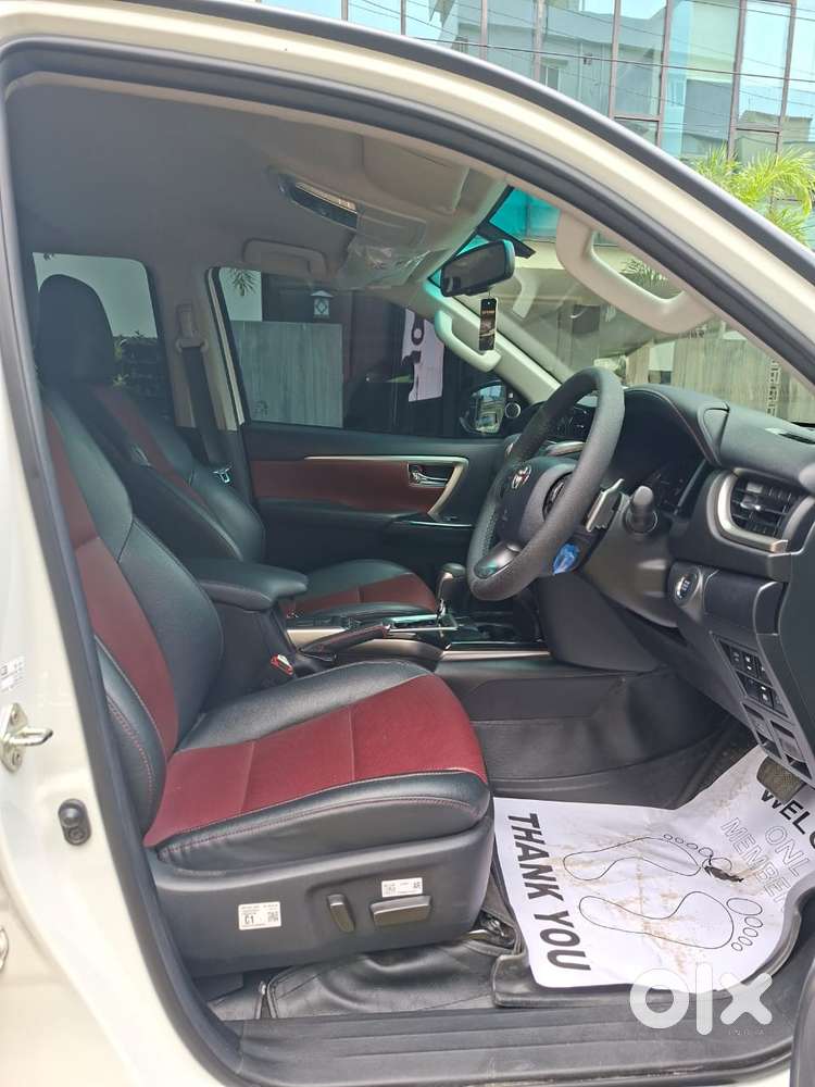 Toyota Fortuner 2.8 Legender 4x4, 2025, Diesel
