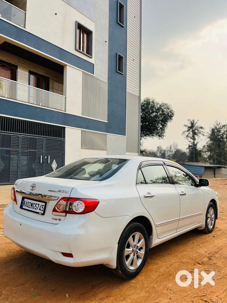 Toyota Corolla Altis 2010-2013 Diesel D4dg, 2012, Diesel