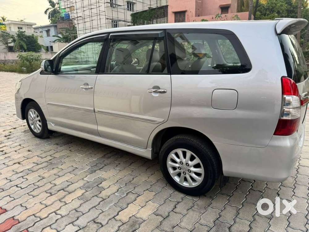 Toyota Innova 2.5 V 7 Str, 2013, Diesel
