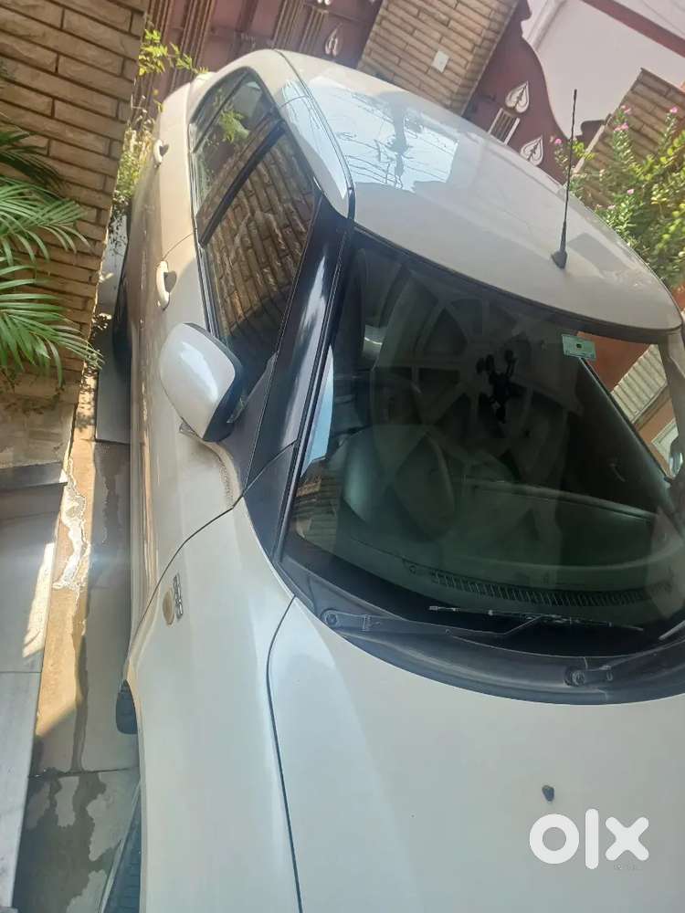 Maruti Suzuki Dzire Vdi 2009 Dr Car Very Less Driven