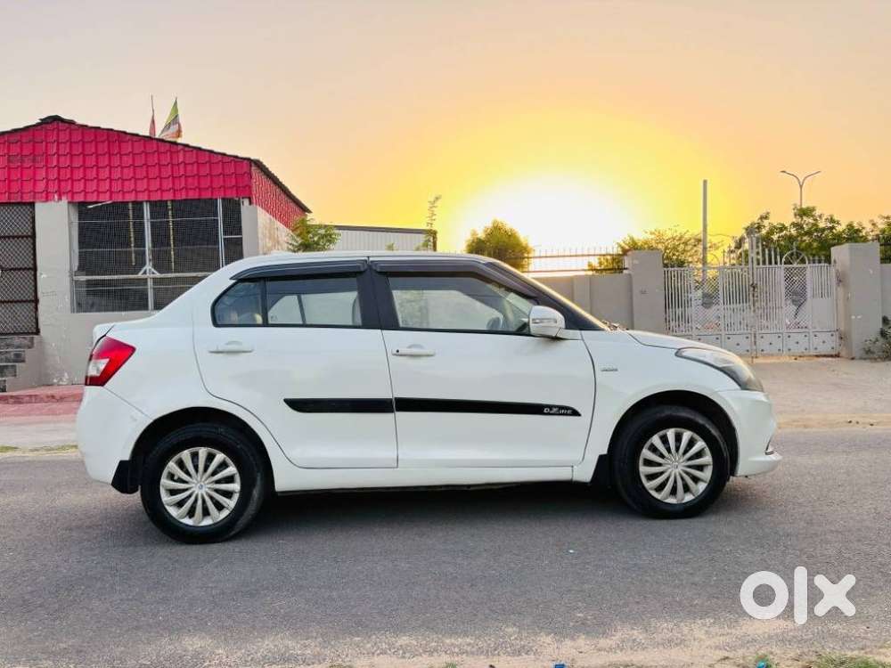 Maruti Suzuki Swift Dzire Vdi Optional, 2016, Diesel