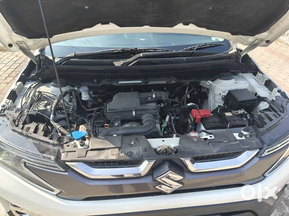 Maruti Suzuki Brezza 1.5 Zxi At Smart Hybrid, 2023, Petrol