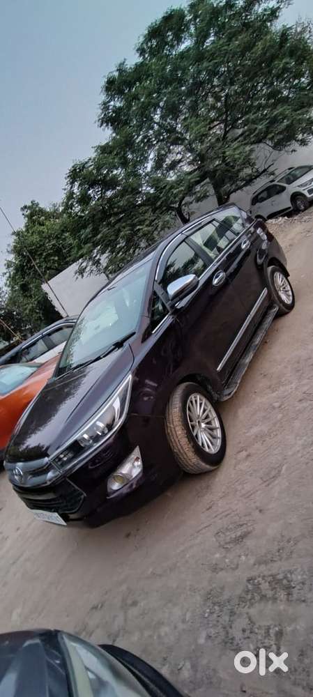 Toyota Innova Crysta 2.8z Automatic, 2019, Diesel