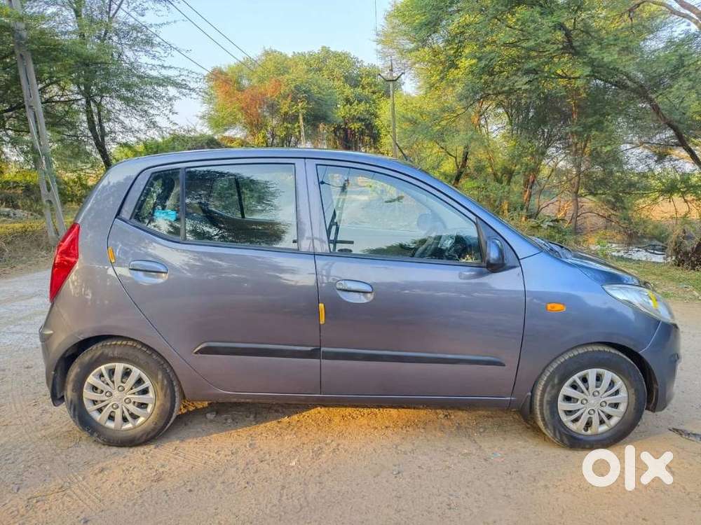 Hyundai I10 Sportz Option, 2016, Cng & Hybrids