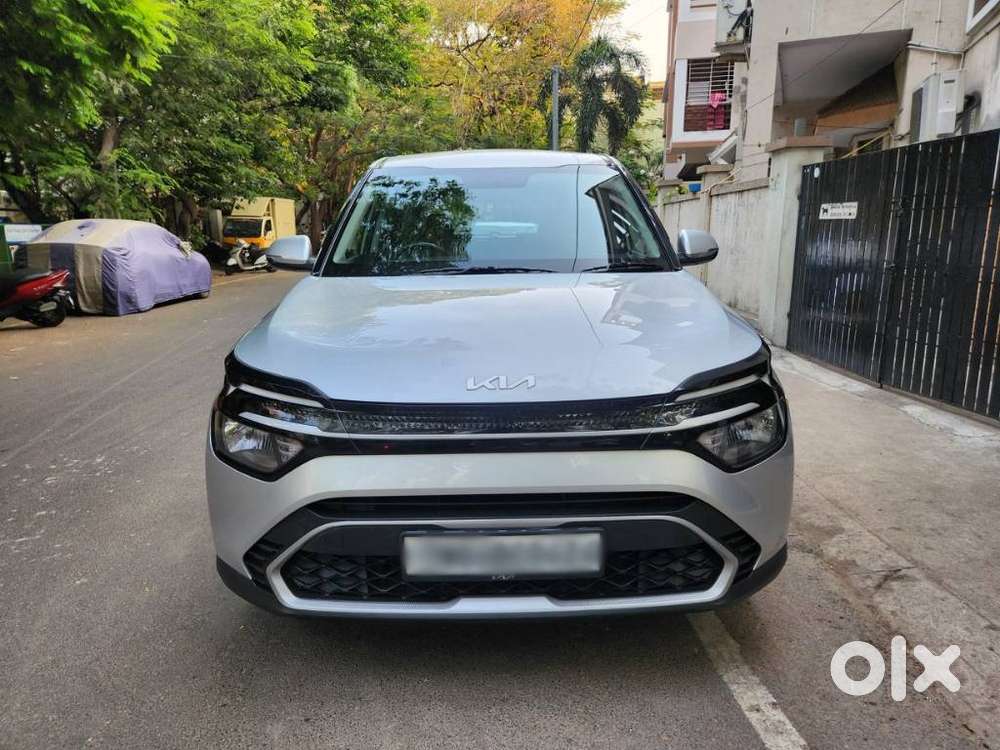 Kia Carens 1.5 Premium 7 Str, 2023, Petrol