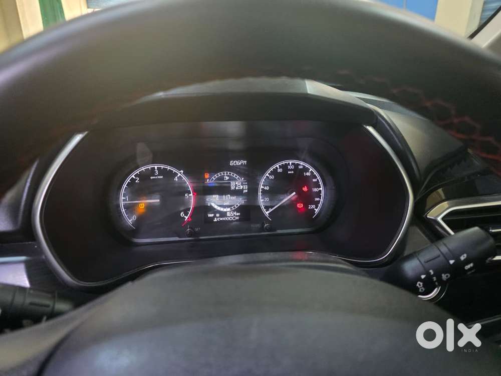 Tata Safari 2.0 Kryotec Xt Plus Dark Edition, 2022, Diesel