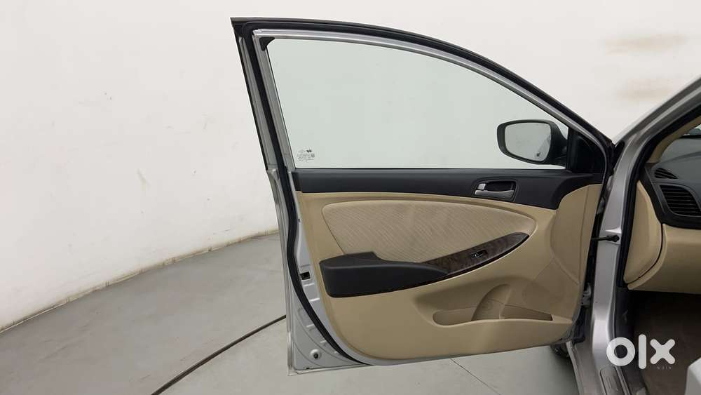 Hyundai Verna 1.6 Sx Vtvt, 2016, Petrol