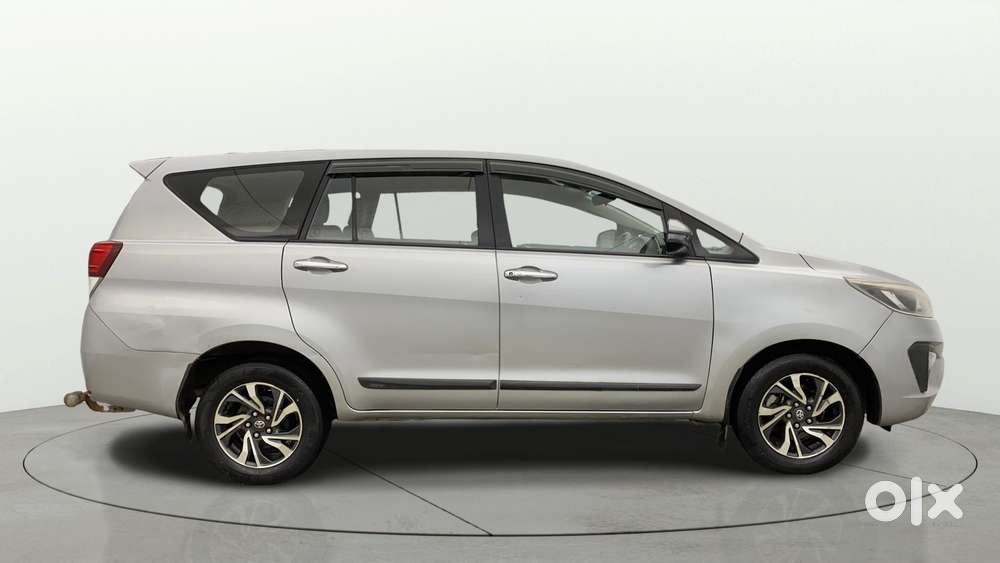 Toyota Innova Crysta [2020-ongoing] 2.7 Vx 7 Str, 2022, Petrol
