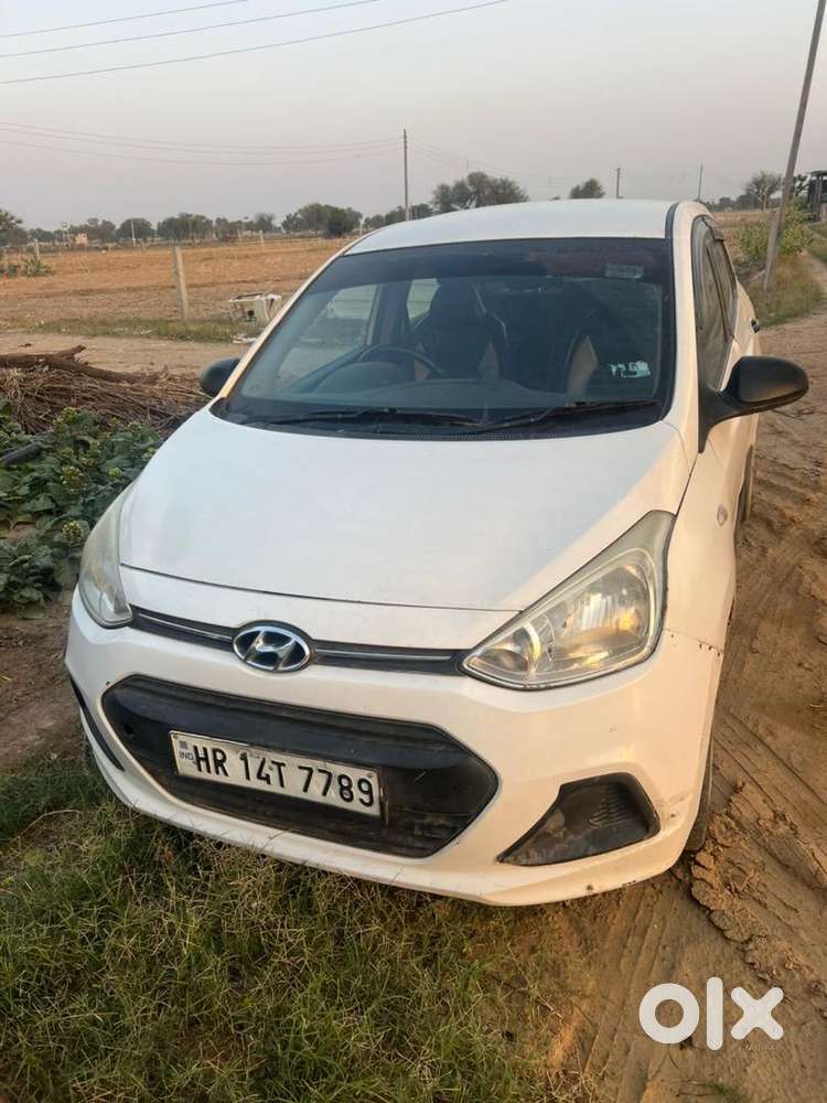Hyundai Xcent 2016
