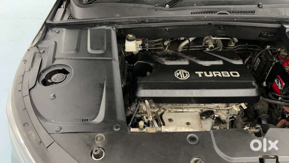 Mg Hector Plus Sharp Hybrid 1.5 Mt, 2021, Petrol
