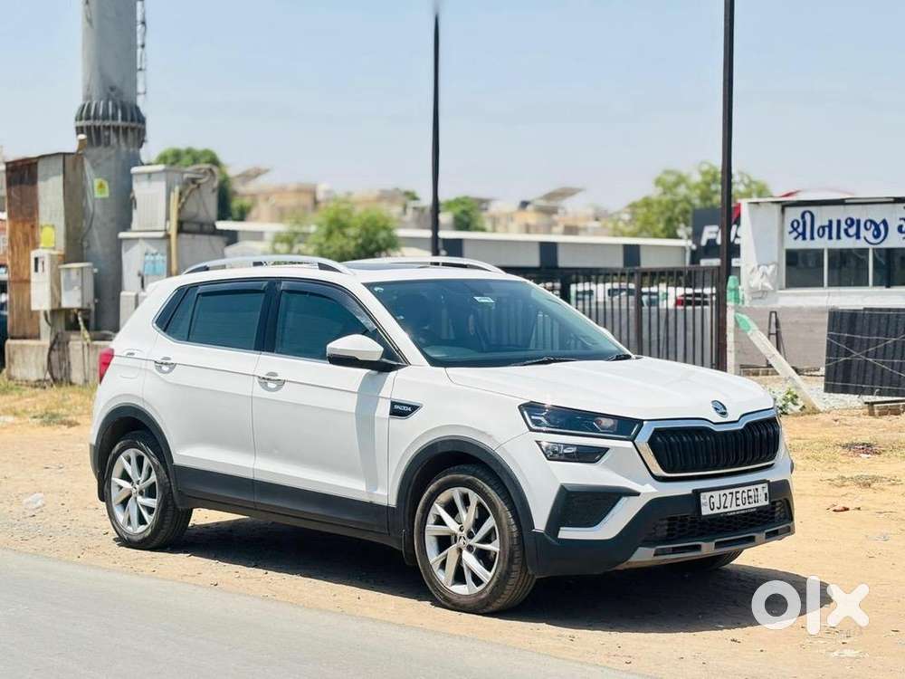 Skoda Kushaq 2025 Petrol 14300 Km Driven