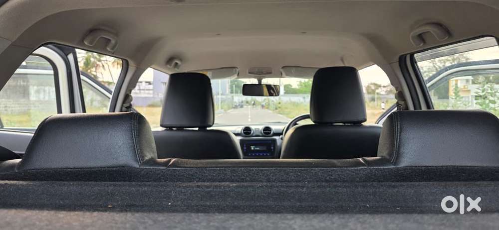 Maruti Suzuki Swift 1.2 Vxi (o), 2023, Petrol