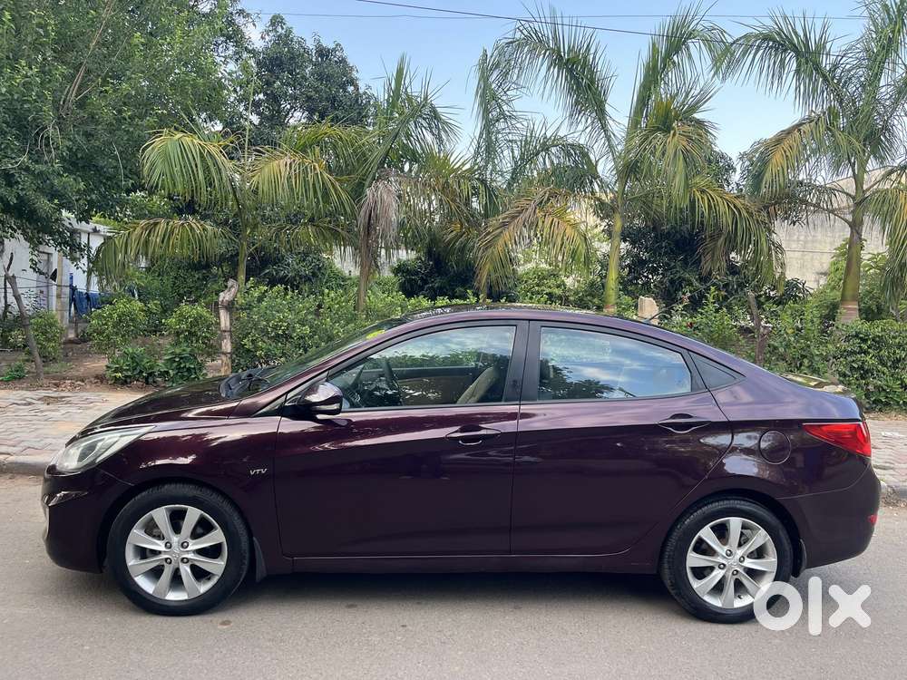 Hyundai Verna 1.6 Sx Vtvt (o), 2011, Petrol