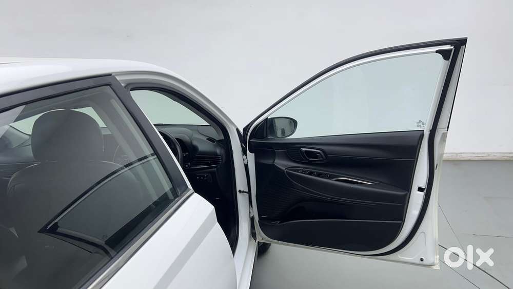 Hyundai New I20 1.2 Asta (o) Mt, 2022, Petrol