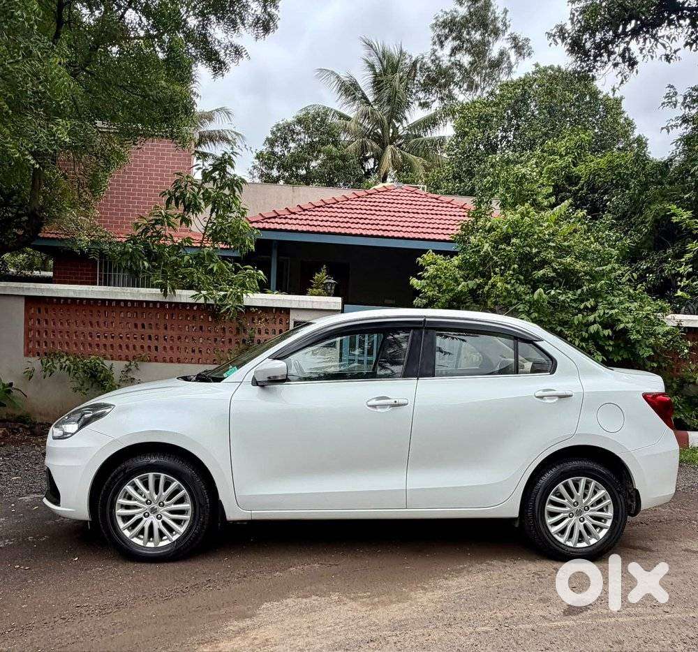 Maruti Suzuki Swift Dzire Zxi + Amt, 2025, Petrol