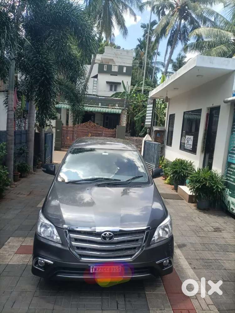 Toyota Innova 2.5 G 2012