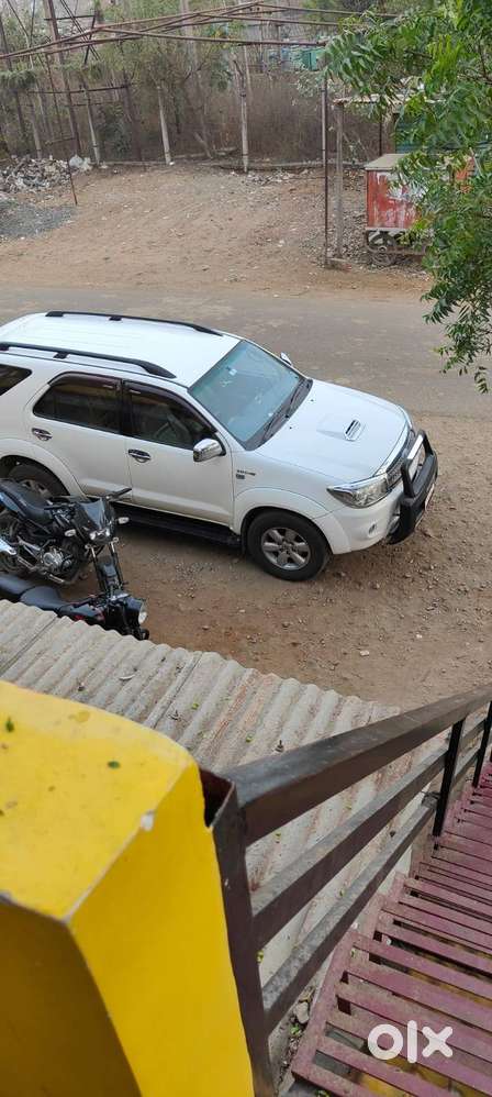 Toyota Fortuner 2011 Diesel Well Maintained