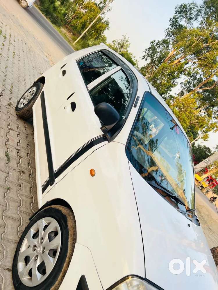 Hyundai Santro Xing 2013 Cng & Hybrids 70000 Km Driven
