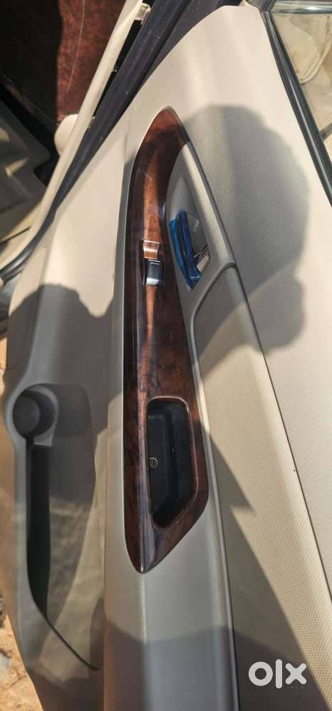 Toyota Innova 2.5 V 7 Str, 2012, Diesel