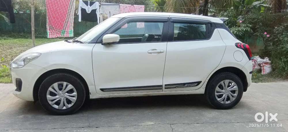 Maruti Suzuki Swift 2020 Petrol 72000 Km Driven