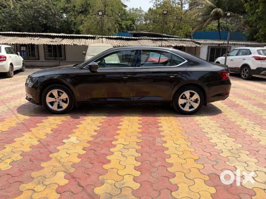 Skoda Superb Style 2.0 Tdi At, 2018, Diesel