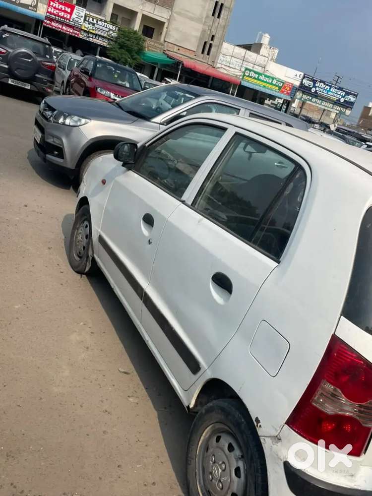 Santro Hyundai