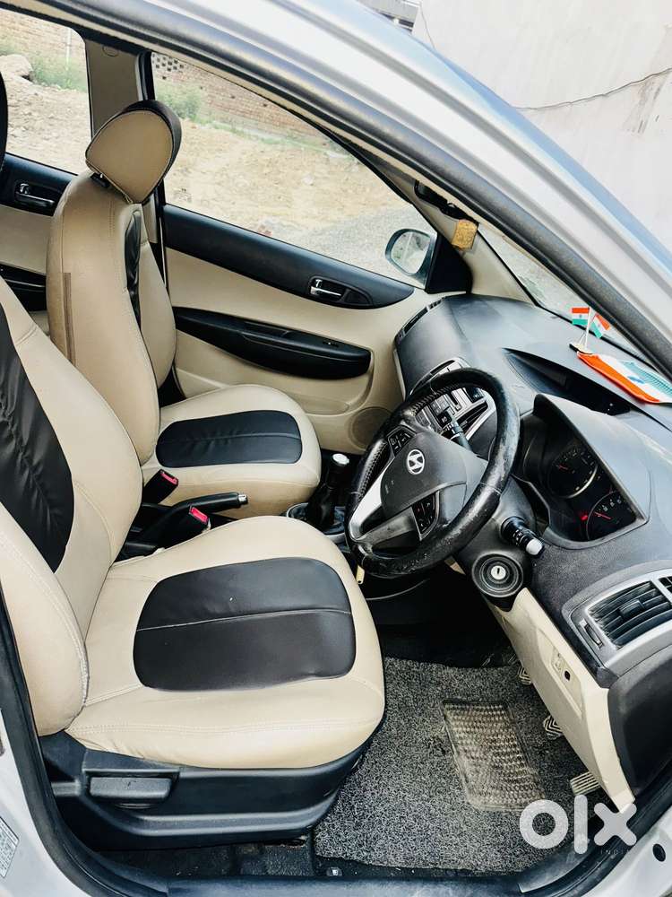 Hyundai I20 2010-2012 1.2 Sportz Option, 2012, Petrol