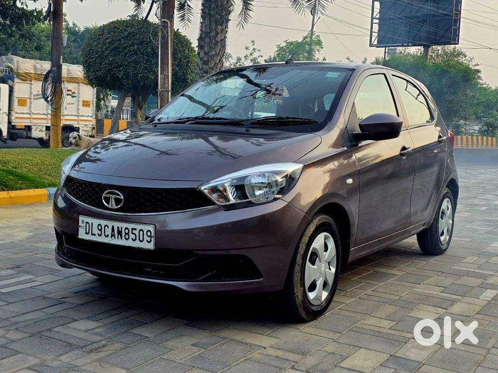 Tata Tiago 1.2 Revotron Xt (o), 2017, Petrol