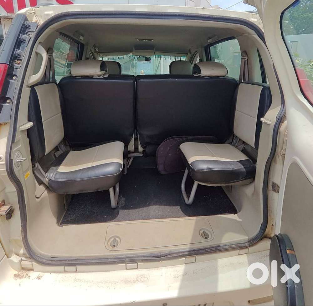 Mahindra Quanto C4 2015
