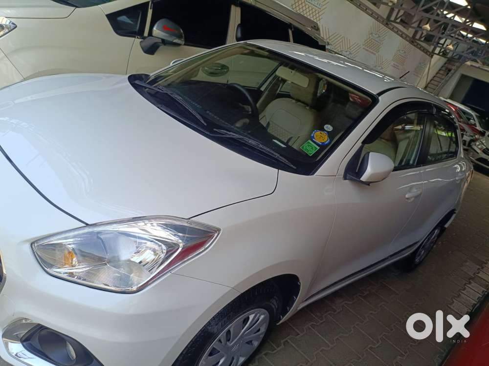Maruti Suzuki Swift Dzire Vxi(o) Mt, 2022, Petrol