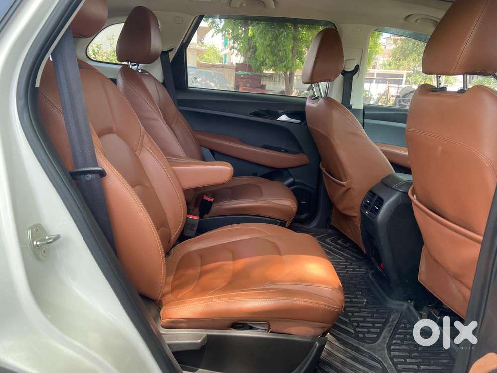 Mg Hector Plus Sharp Hybrid 1.5 Mt, 2021, Petrol