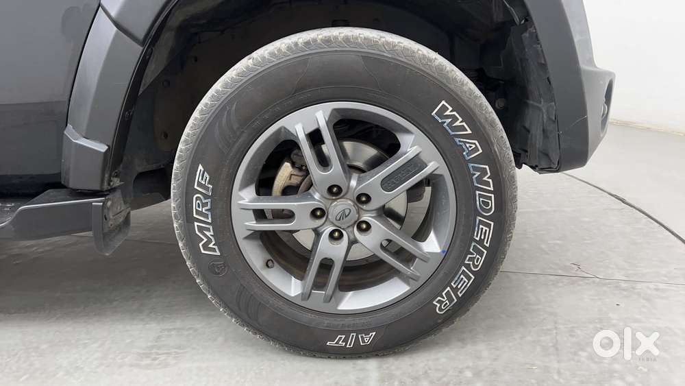 Mahindra Thar 1.5 Lx Hard Top Diesel At 4 Rwd, 2022, Diesel