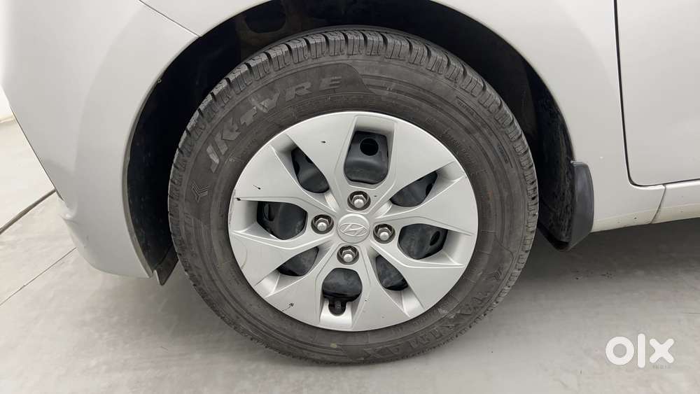 Hyundai Xcent Base 1.2, 2014, Petrol