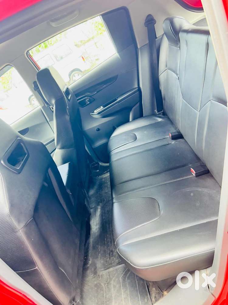 Mahindra Kuv100 Nxt 1.2 K2 Petrol 6 Str, 2018, Petrol