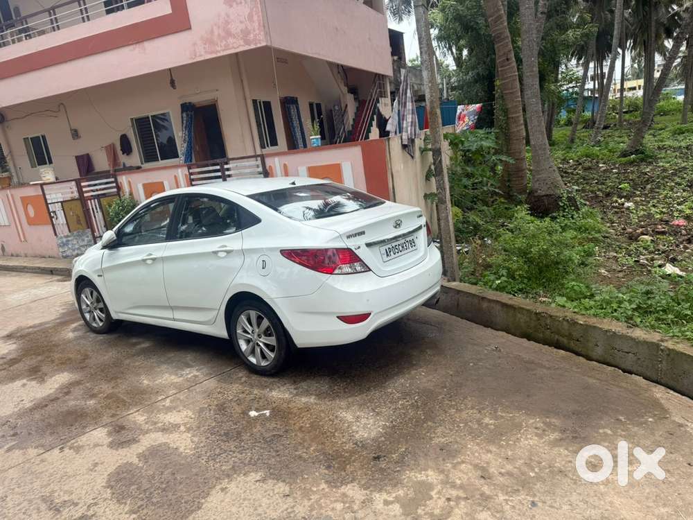 Hyundai Fluidic Verna 2013 Diesel Well Maintained